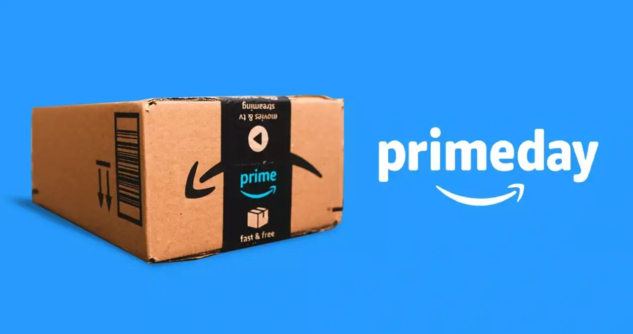 Amazon prime box with the word primeday and Amazon logo.